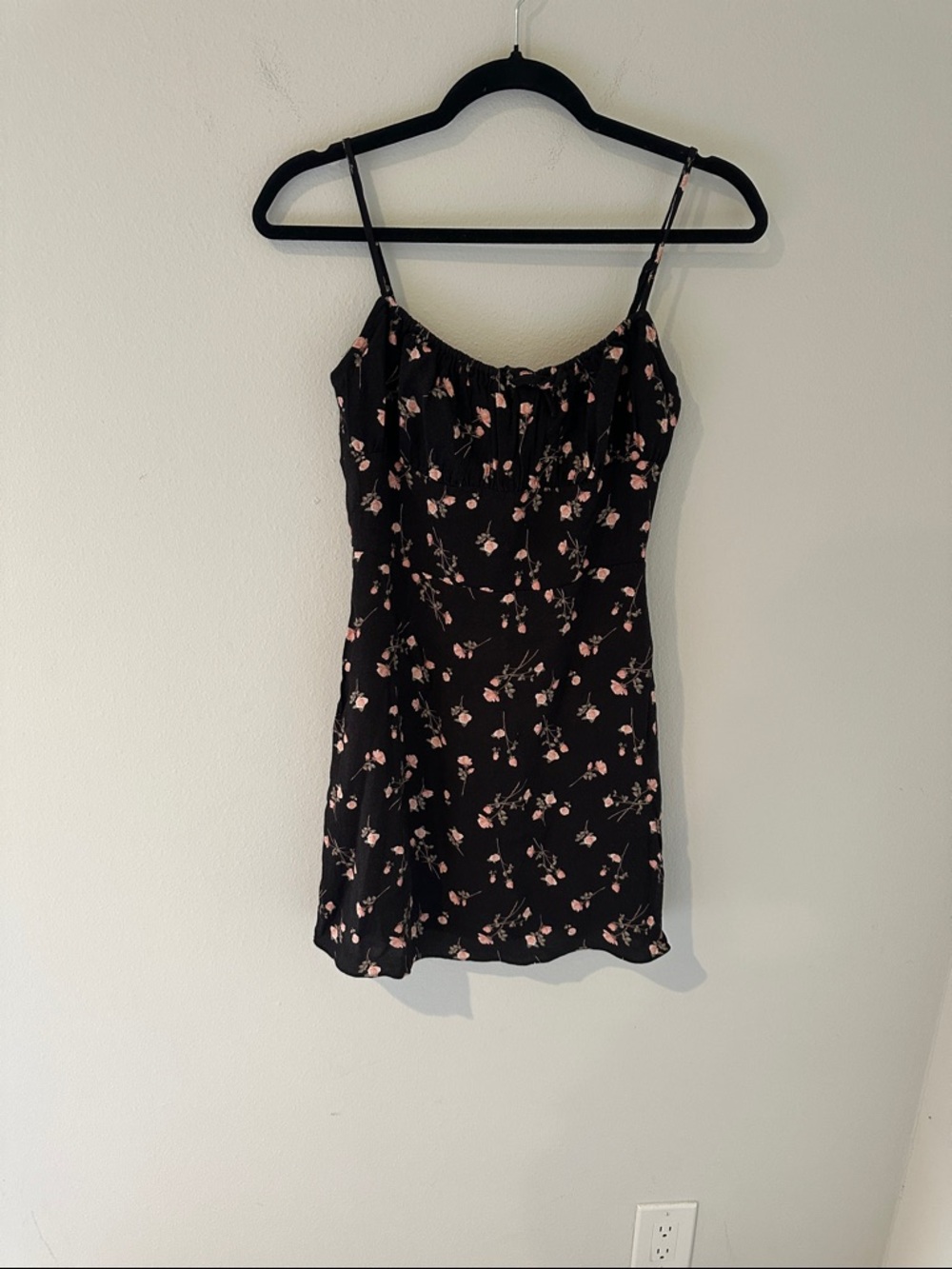 Aritizia Sunday Best Floral Mini Dress Size Small